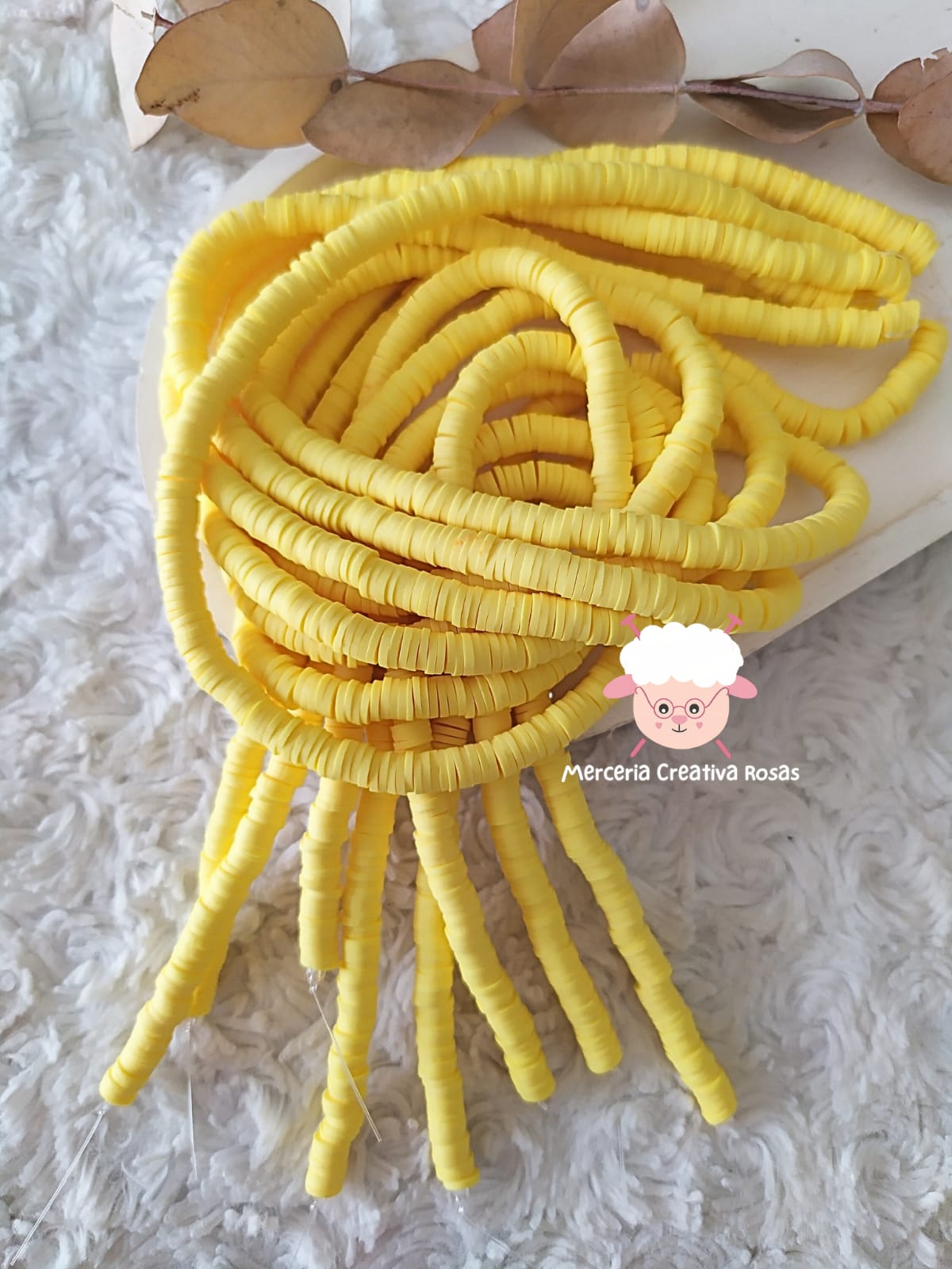 Amarillo huevo