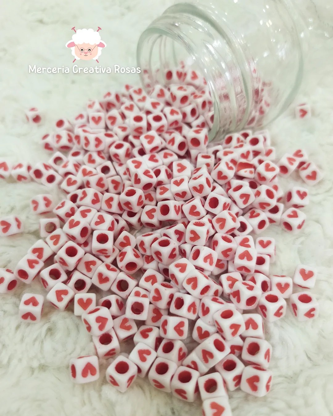 Cuenta cuadrada corazon rojo