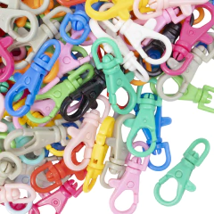 Mosqueton plastico colores 40x8 mm