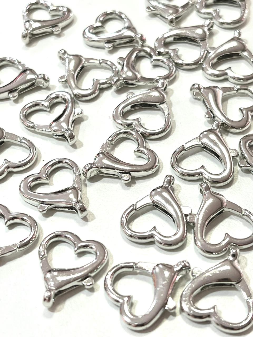 MOSQUETON METALICO CORAZON 10MM