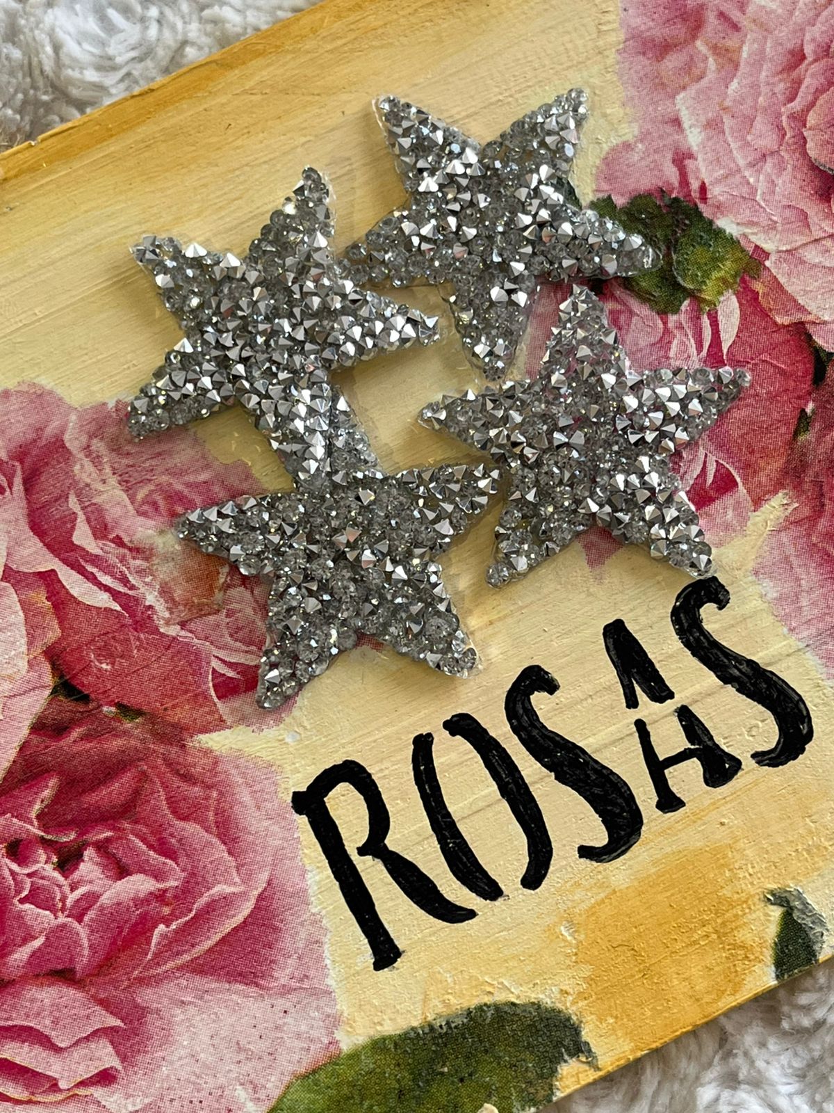 APLIQUE DE PIEDRAS Y STRASS TERMOAD ESTRELLA